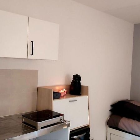 Studio Prive Attenant Villa Piscine Marseille Eksteriør bilde